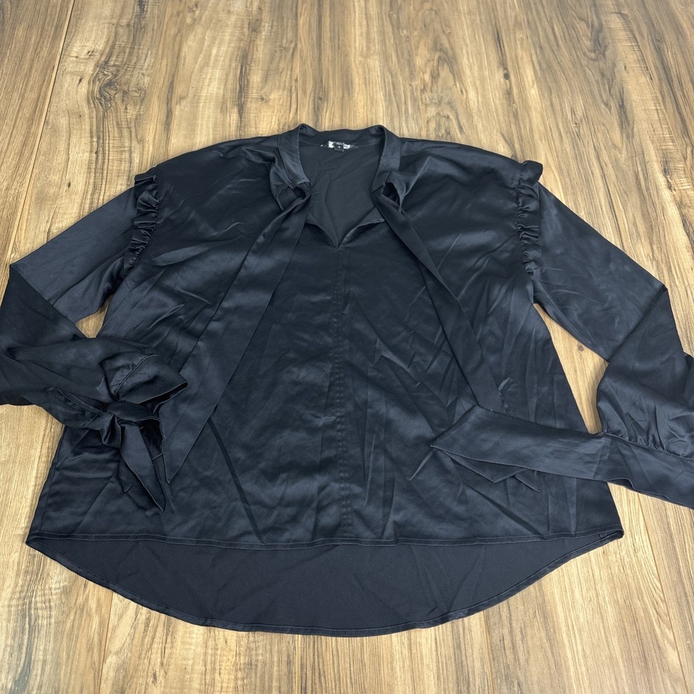 Express Women's Casual Blouse Large Long Sleeve‎ Black